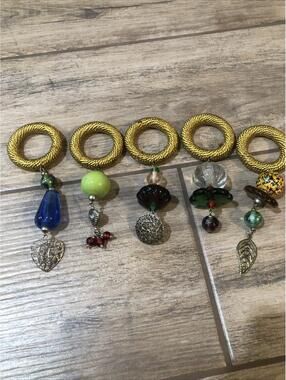 Vtg Set of 5 Two's Company Napkin Rings Gold Corded Beads Metal Accents